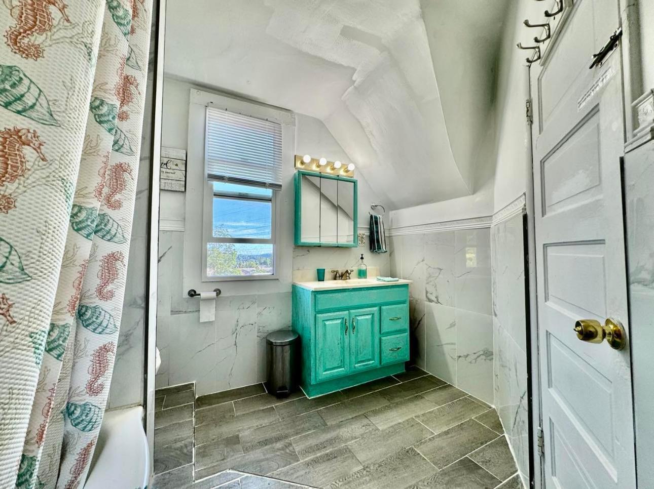 Cozy Private Room With Shared Bathroom On The 1St Floor - Conveniently Located Near Seatac Airport And Downtown Seattle Exterior foto